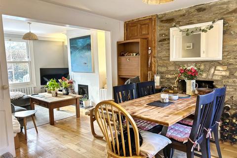 undefined, Parkins Terrace, Truro