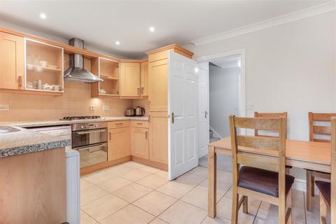 undefined, St. Marys Court, Kenilworth