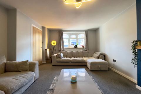 3 bedroom terraced house for sale, Flatholme Road, Leicester, LE5