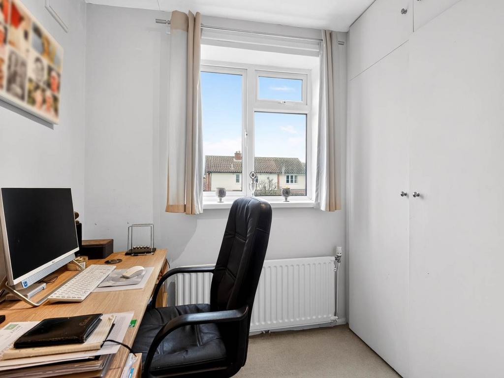 Bedroom 5 - Office