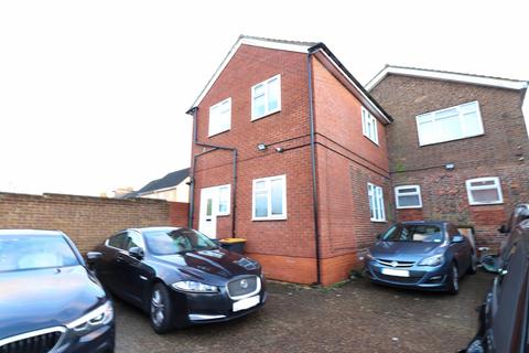 undefined, Dunstable LU5