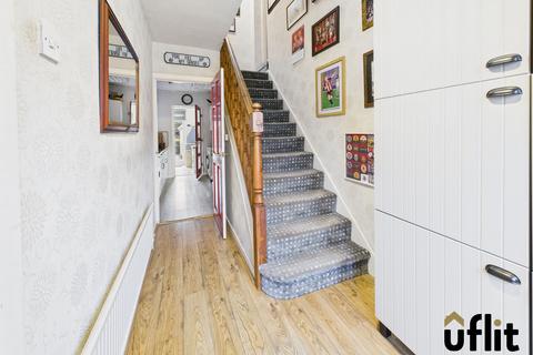 4 bedroom semi-detached house for sale, Scammadine Close, Brinsworth, Rotherham