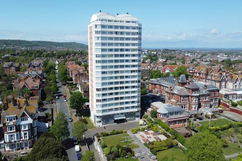 2 bedroom flat for sale, Bolsover Road, Eastbourne, BN20 7AF