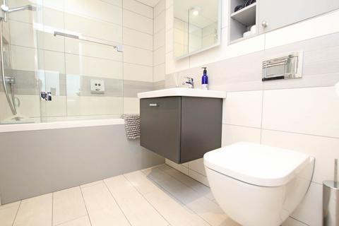 2 bedroom flat for sale, Bolsover Road, Eastbourne, BN20 7AF