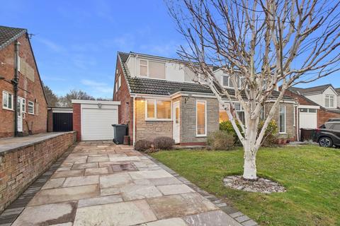 4 bedroom semi-detached house for sale, Delph Common Road, Aughton, Ormskirk, L39 5DN