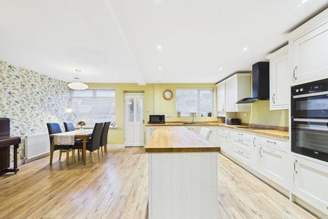 4 bedroom semi-detached house for sale, Delph Common Road, Aughton, Ormskirk, L39 5DN