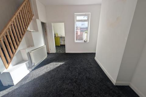 undefined, Victoria Avenue, Wellsted Street, Hull