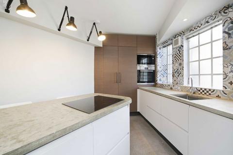 2 bedroom flat to rent, Chelsea Manor Gardens, London SW3