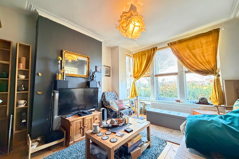 4 bedroom end of terrace house for sale, Harlech Terrace, Leeds