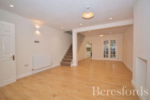 3 bedroom terraced house for sale, Albert Road, Romford, RM1