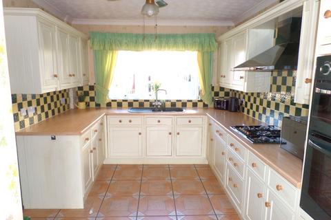 4 bedroom semi-detached house for sale, Cardiff CF23