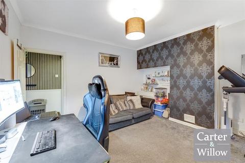 2 bedroom semi-detached house for sale, Bushgrove Road, Dagenham, Essex