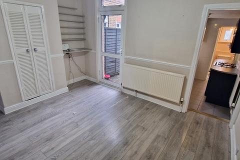 undefined, Swanscombe, Kent DA10