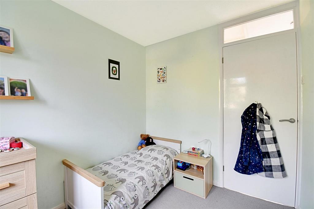 Bedroom 2 2.jpg