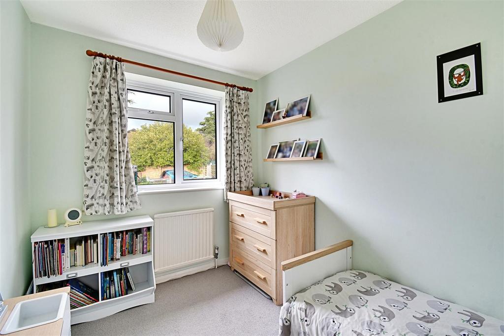 Bedroom 2 1.jpg