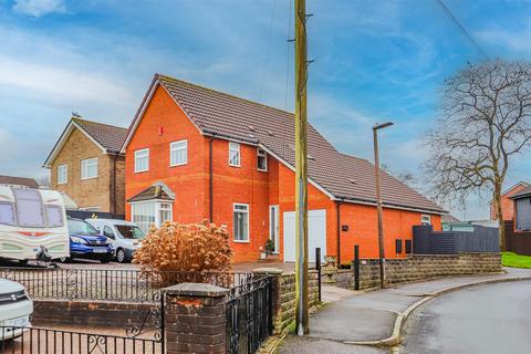 undefined, Coed Y Capel, Highlight Park, Barry