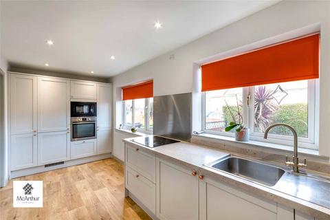 2 bedroom semi-detached house for sale, Amanda Road, Harworth & Bircotes, Doncaster, South Yorkshire, DN11