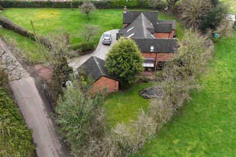 4 bedroom detached house for sale, Moss Lane, Hilderstone, ST15