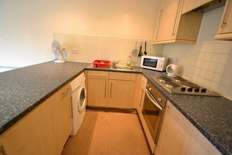 2 bedroom apartment to rent, Old BIrley Street, Hulme, Manchester. M15 5RG