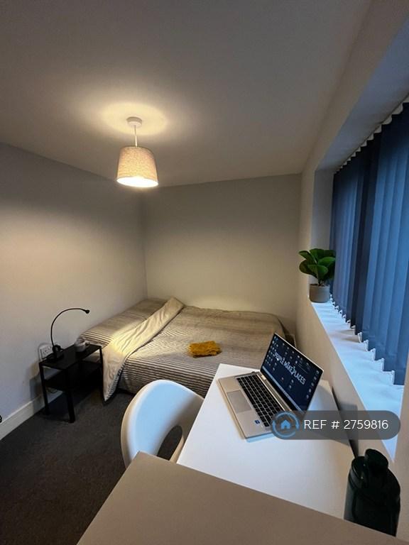 Double Bedroom