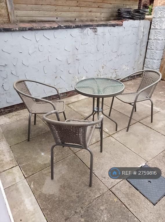 Outdoor Dining Area