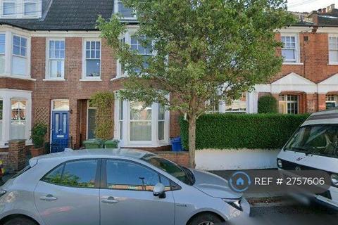3 bedroom semi-detached house to rent, East Dulwich, London, SE22