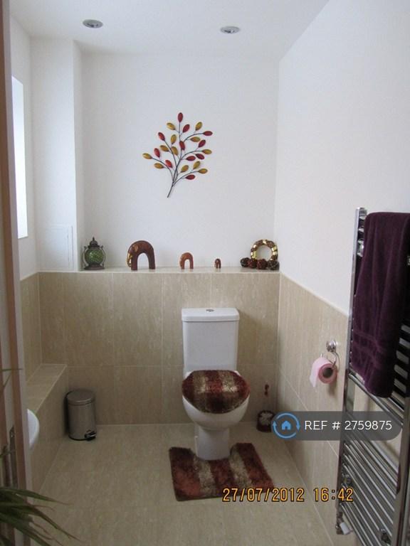 Ground Floor Wc