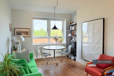 undefined, Londesborough Road, London, N16
