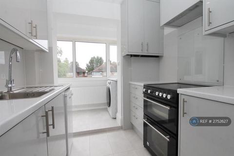 undefined, Culvers Avenue, Carshalton, SM5