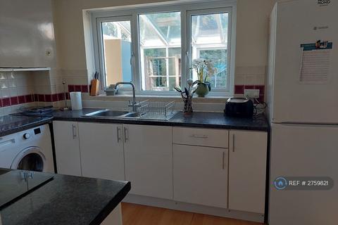 1 bedroom in a house share to rent, Bennett Court, Colchester, CO4