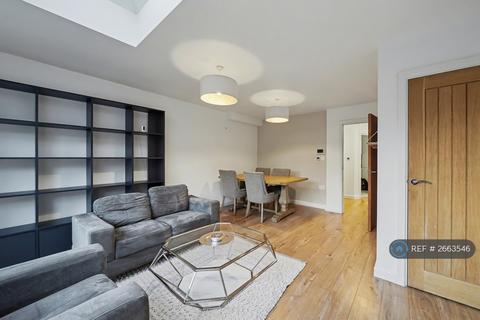 2 bedroom semi-detached house to rent, Park Rise Road, London, SE23