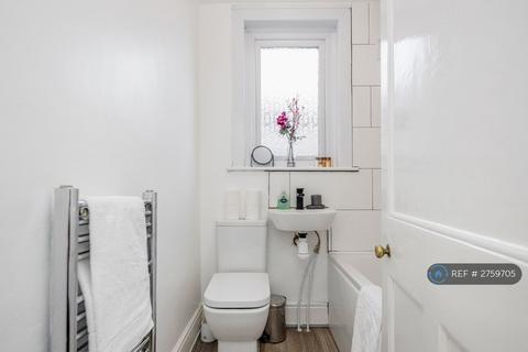 3 bedroom end of terrace house to rent, Rectory Lane, Chelmsford, CM1