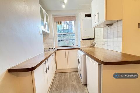 Dewsbury Court, London, W4