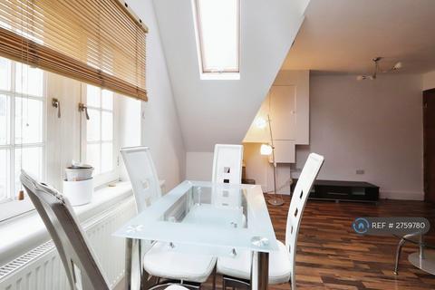 2 bedroom flat to rent, Chapter Street, London, SW1P