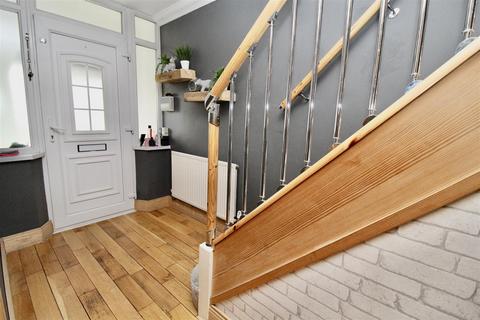 undefined, Elmfield Road, Birmingham B36