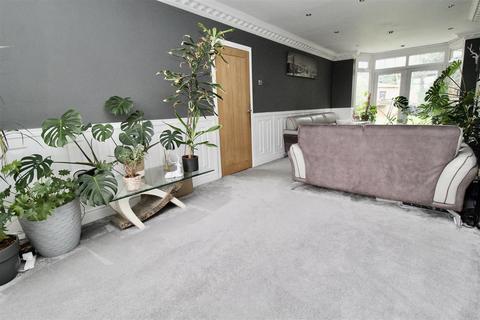undefined, Elmfield Road, Birmingham B36