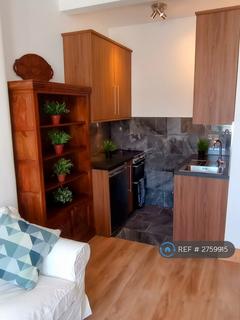 1 bedroom flat to rent, Hawthornvale, Edinburgh, EH6