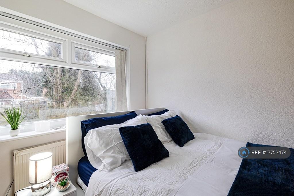 Main Bedroom