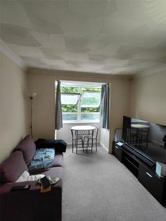 1 bedroom flat to rent, Hamilton Court, 13-15 Wellington Road, Bournemouth, BH8