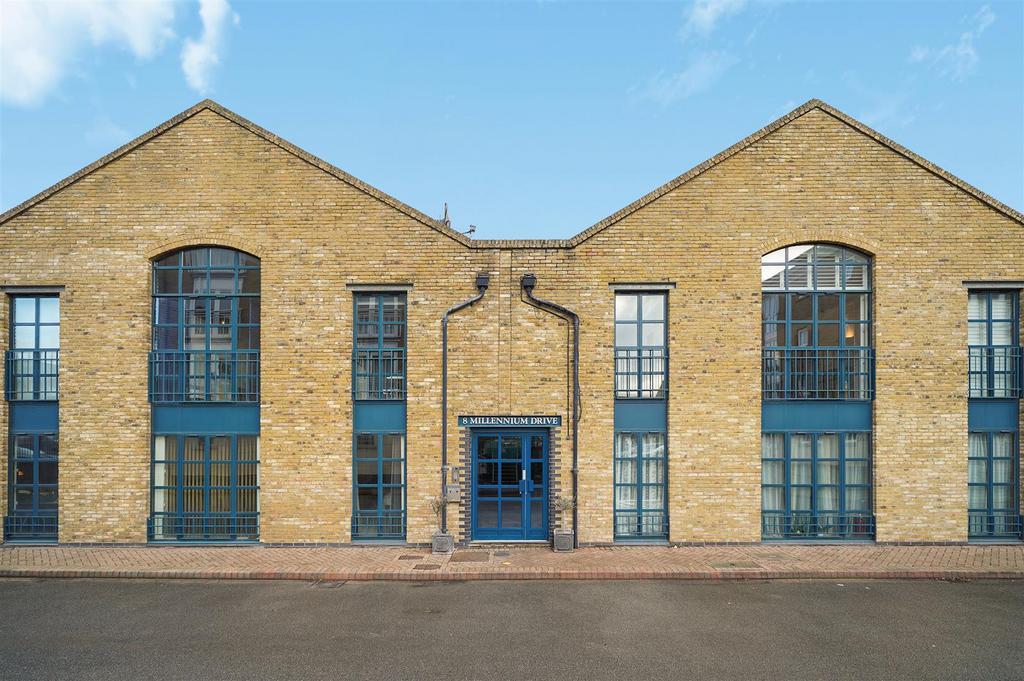 Flat 2, 8 Millennium Drive - lnrv Pa Yipg O3c7fu Sgk U.