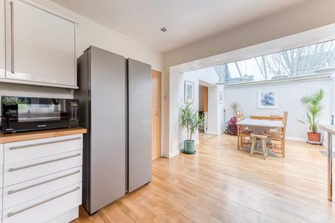 3 bedroom terraced house for sale, Church Green, Sprowston