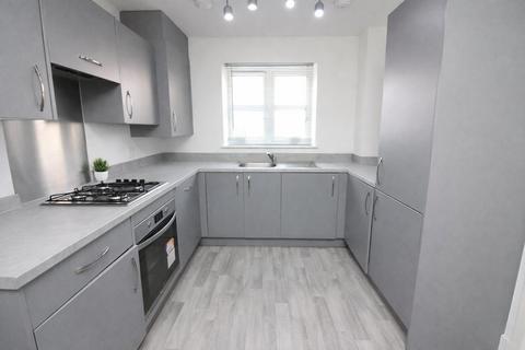 3 bedroom semi-detached house for sale, Binyon Gardens, Stotfold, SG5