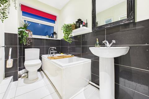 3 bedroom terraced house for sale, Nutmeg Close, Abbeydale, Gloucester, Gloucestershire, GL4