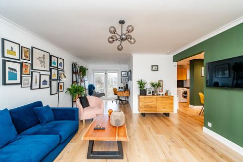3 bedroom detached house for sale, Buckstone Road, Edinburgh EH10