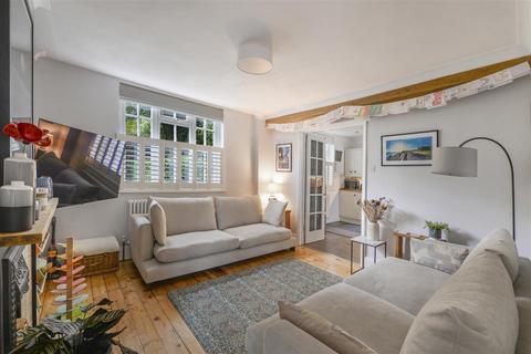 3 bedroom detached house for sale, Mill Street, East Malling ME19