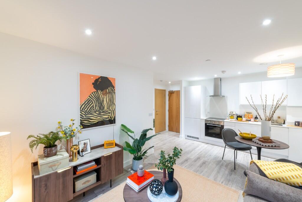 1 bed flat to rent Tunis Rd, London W12 7 EZ