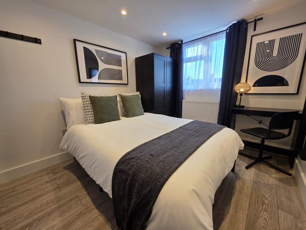 38 Dale Road Room 5 (4).jpeg