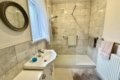 3 bedroom semi-detached house for sale, Birthwaite Road, Darton, Barnsley