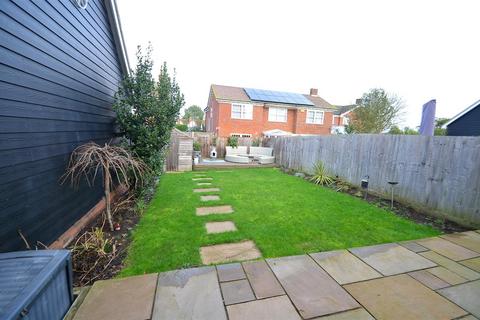 3 bedroom semi-detached house for sale, Robinson Grove, Shefford SG17