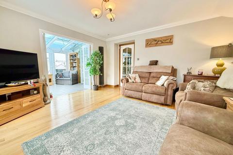 3 bedroom detached bungalow for sale, 80 Nevis Park, Inverness, IV3 8PP